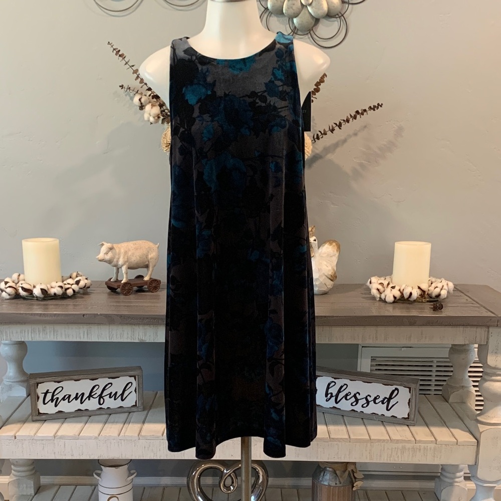 Cynthia Rowley Black Velvet Floral Dress